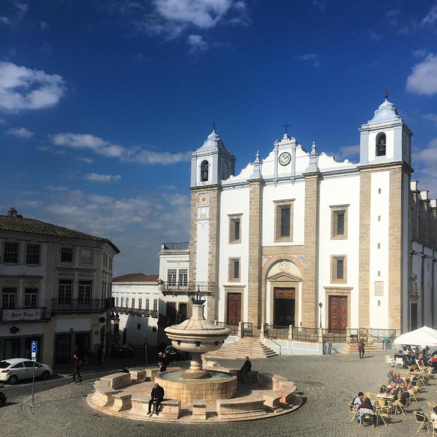 Appartamento Casa Do Giraldo Évora Esterno foto